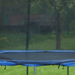 trampolin_mit_netz_